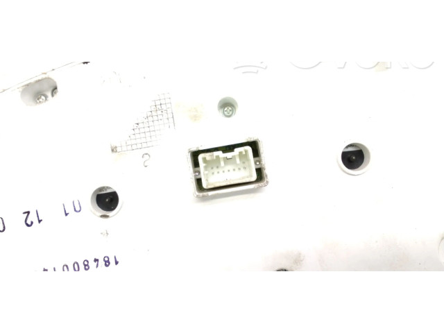 Панель приборов 30746100, 8602892 Volvo S60