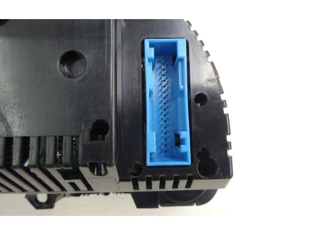 Панель приборов    Audi A4 Allroad       