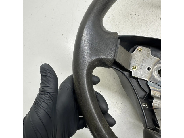 Volant Mazda 323 F 1996