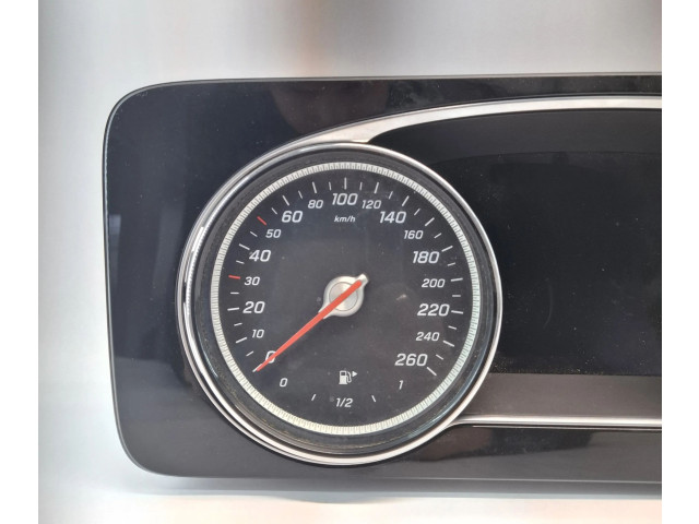 Přístrojová deska  Mercedes-Benz E W213 2017 A2135407237, A2C94099700  