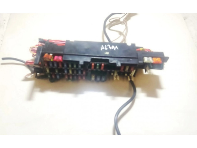 Pojistková skříňka 1685450240 Mercedes-Benz A W168 1999