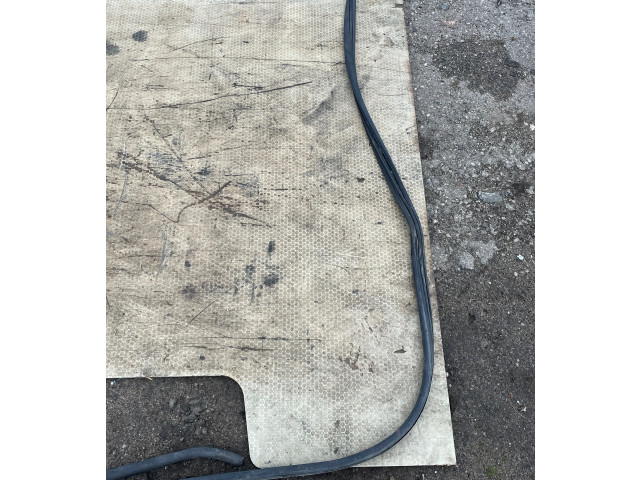 Рулевая рейка Уплотнительная резина (на дверях) Citroen Jumper 2007 - 2013 года