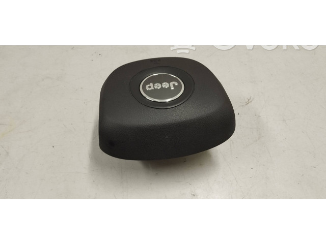 Подушка безопасности водителя 13393369 Jeep Grand Cherokee