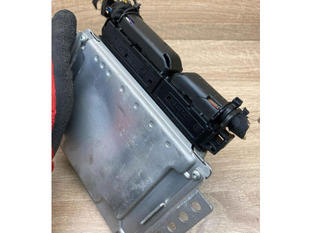 Блок управления двигателем Блок управления 83953EAA, 0281011502   Lancia Lybra