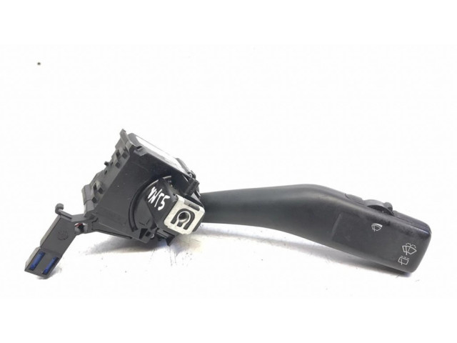 Ручка стеклоочистителей