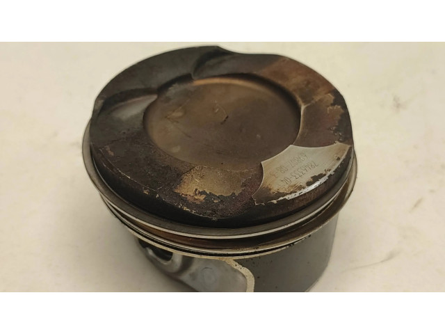 Píst 7846333, 6980708 BMW M4 F82 F83 pro benzínový motor 3.0