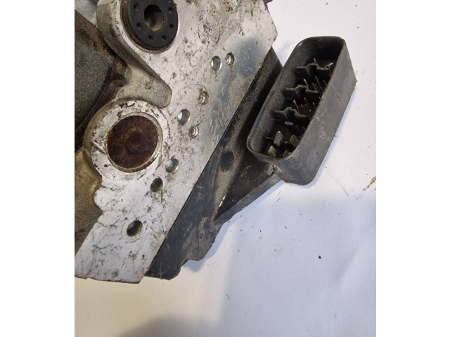 Блок АБС 4454053030 Lexus IS 200-300 1999 - 2005 года