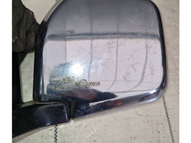 Zpětné zrcátko Mitsubishi Pajero 1995 E201818