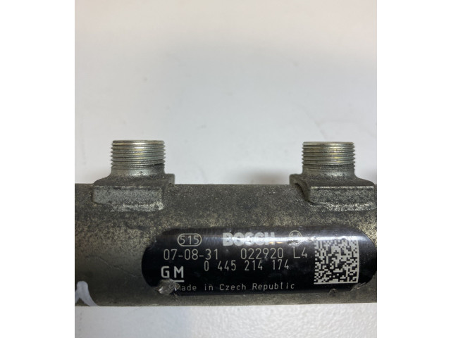 Vstřikovací lišta 0445214174   Chevrolet Captiva     