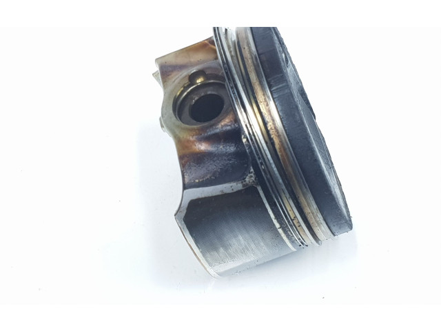  Поршень с шатуном  06H107065BE, 06H107065BE  Volkswagen Golf VI  