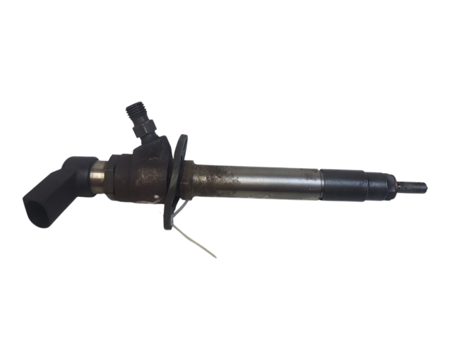 Форсунка 5U3Q9K546AA    Jaguar XF X250   