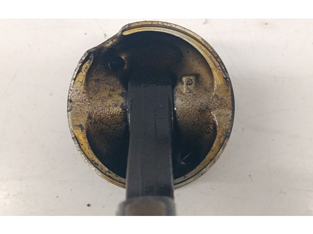 Píst 65100 Mercedes-Benz GLA W156 OM 651