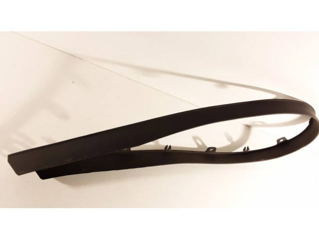 Нижняя часть бампера (губа)