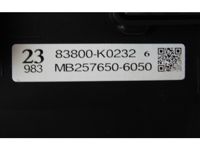 Панель приборов 83800K0232 Toyota Yaris XP210