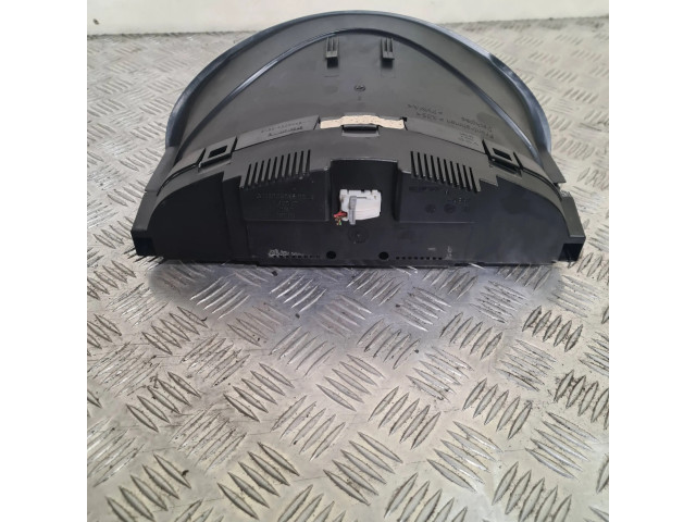 Přístrojová deska Mercedes-Benz C W203 2002 A2035403047