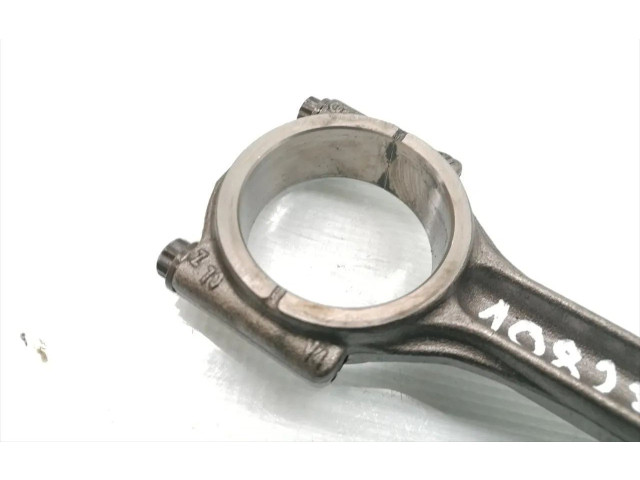 Поршень с шатуном DFSD Volkswagen Caddy