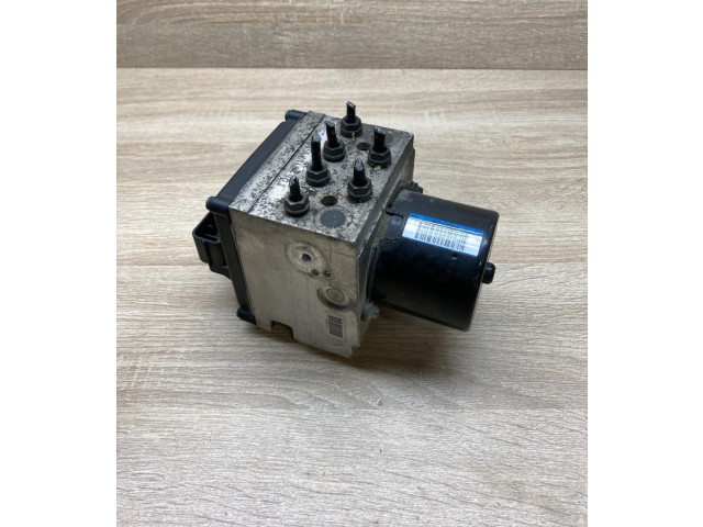 Блок АБС 3C0614095Q, 16027202   Volkswagen  PASSAT B6  2005 - 2010 года