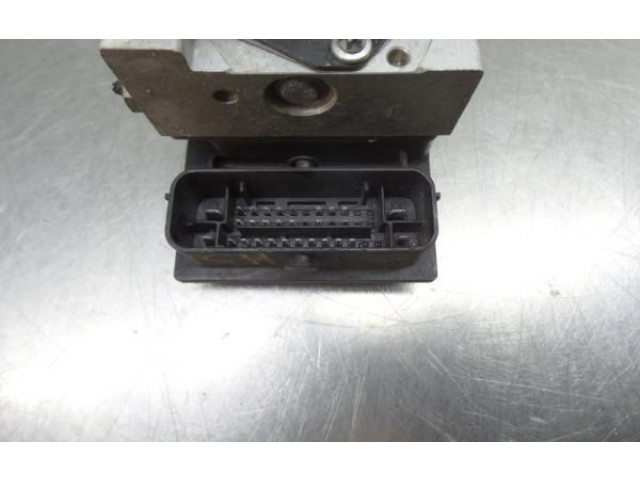 Блок АБС 0265231945, 0265800635 Skoda Fabia Mk2 (5J) 2007 - 2014 года