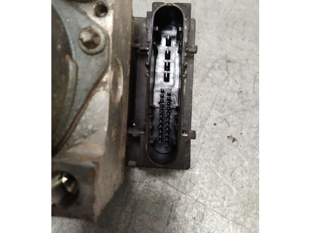 Блок АБС 8200229137 Renault Clio II 2001 - 2005 года