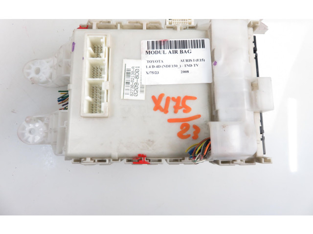   Pojistková skříňka 02098D01, 8273002130A   Toyota Auris 150 2008