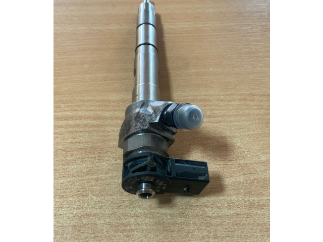 Vstřikovač 0445111207, 04L130277BH Volkswagen Crafter