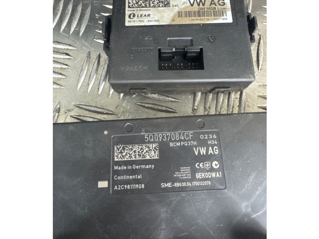 Комплект блоков управления 04L907445E, 3Q0907530A   Skoda Octavia Mk3 (5E)