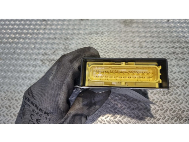 Блок управления надувных подушек