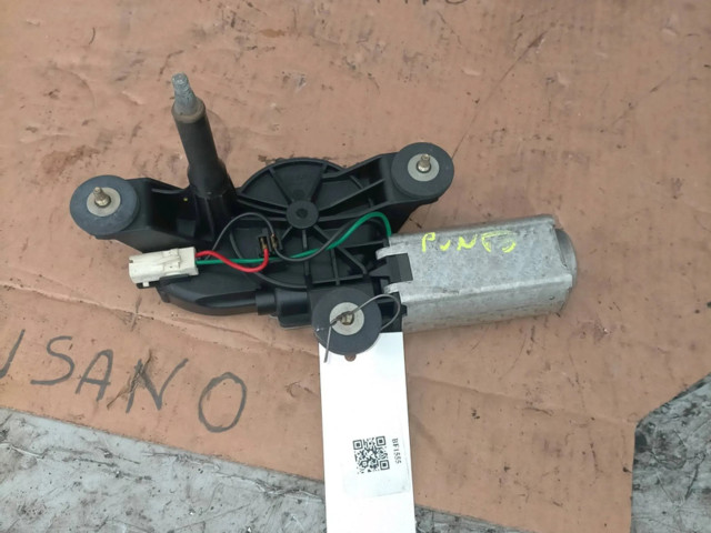 Моторчик заднего дворника 46523867    Fiat Punto (188)