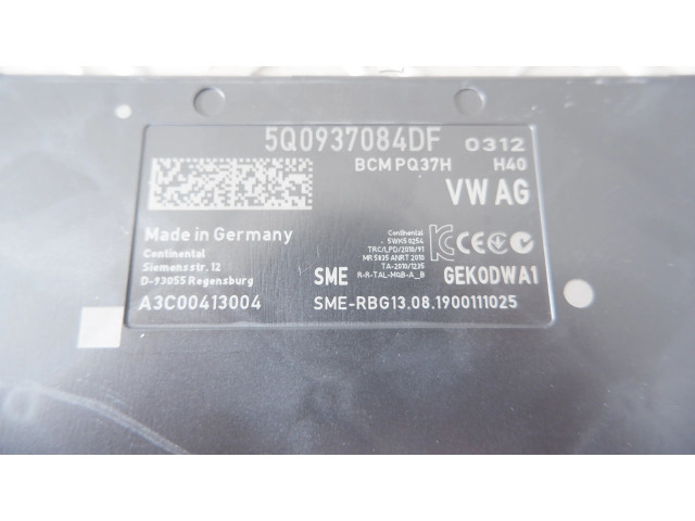 Комфортный модуль 5Q0937084DF, 5Q0937084DF    Volkswagen Tiguan