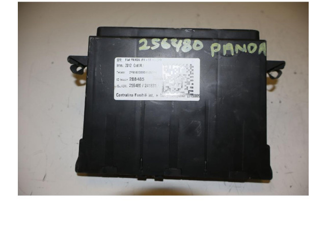 Поршень Блок предохранителей 169A4000 51900918 Fiat Panda III