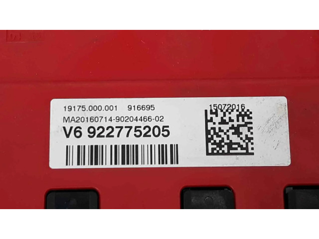 Pojistková skříňka 61149227752 BMW 4 F36 Gran coupe 2015