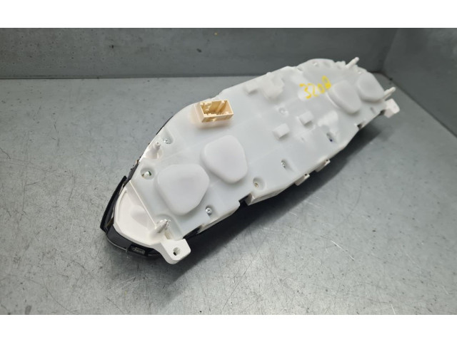 Панель приборов 9825986180, 32.083KM   Peugeot 2008 I       