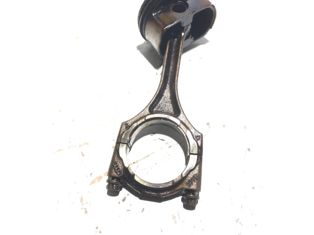 Píst 079B Audi A8 S8 D4 4H CDRA