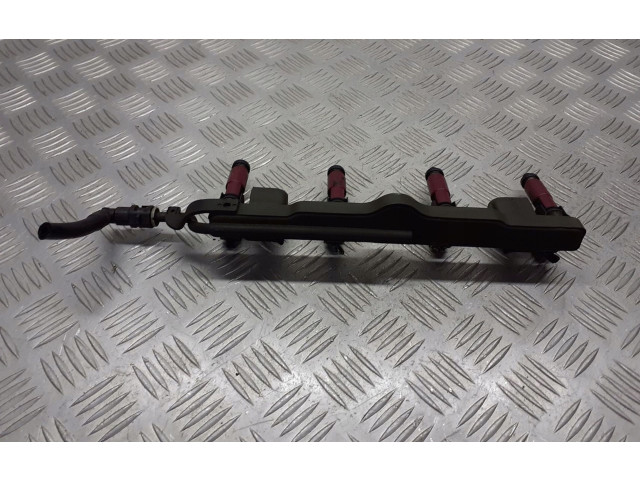 Топливная рампа Mazda 3 I