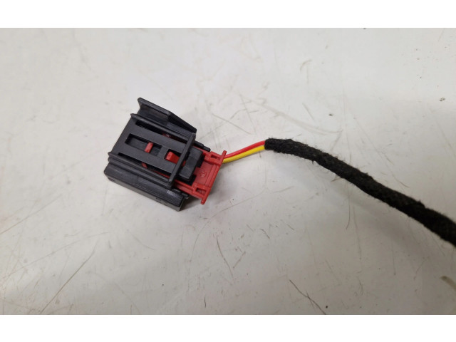 Зеркало электрическое        Audi e-tron   -  года   