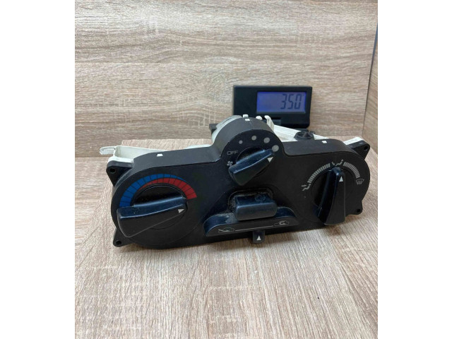 Блок управления климат-контролем MB947678, 9041704687 Mitsubishi Carisma