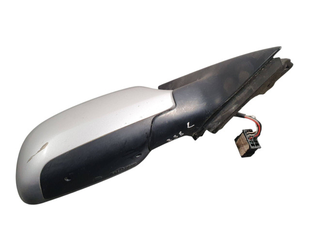 Зеркало электрическое        Audi A6 S6 C5 4B  1997 - 2005 года   