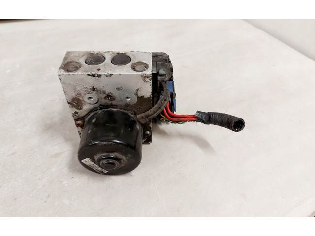 Блок АБС 9472970   Volvo  V70  2000 - 2004 года