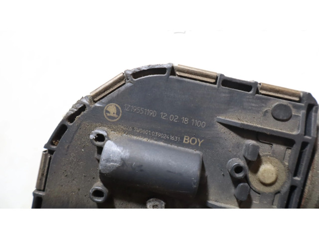 Моторчик дворников 1397220652 Skoda Octavia Mk2 (1Z)