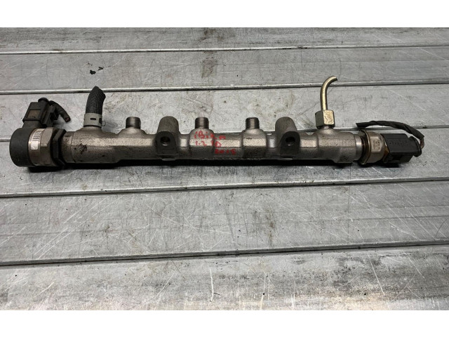 Vstřikovací lišta 057130764AB, 057130764AB   Seat Ibiza IV (6J,6P)     