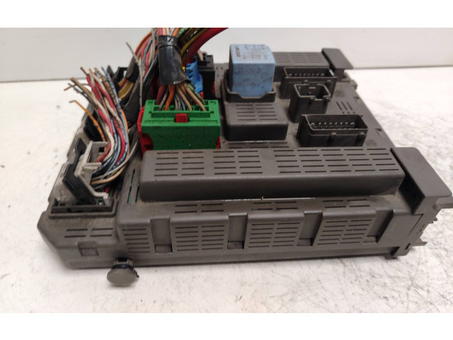 Pojistková skříňka GF10GB20 Peugeot 607 2001