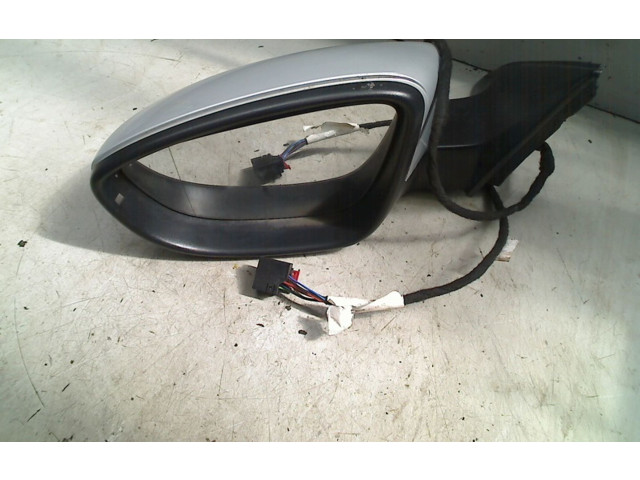 Зеркало электрическое Volkswagen Jetta VI 2011 - 2018 года