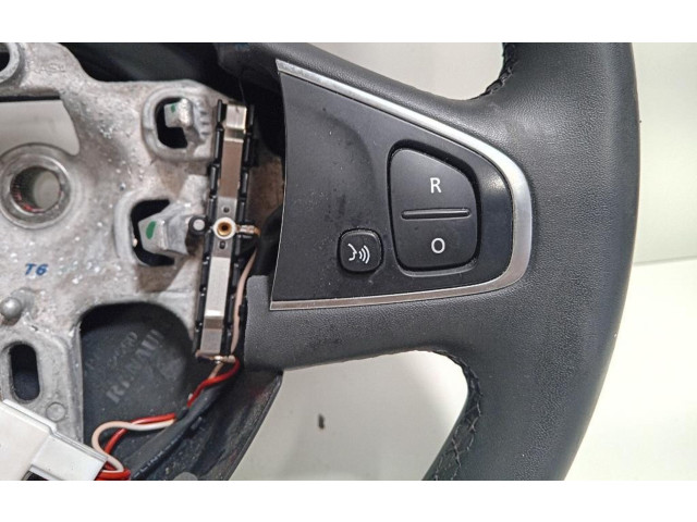 Руль Renault Clio IV  2012 -  года 484005241R, 484005241R      