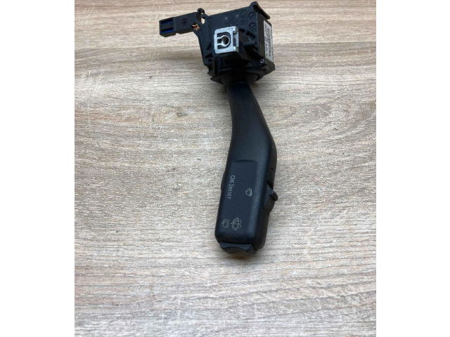 Ручка стеклоочистителей 1K0953519A Volkswagen Golf Plus 2005 - 2013 года