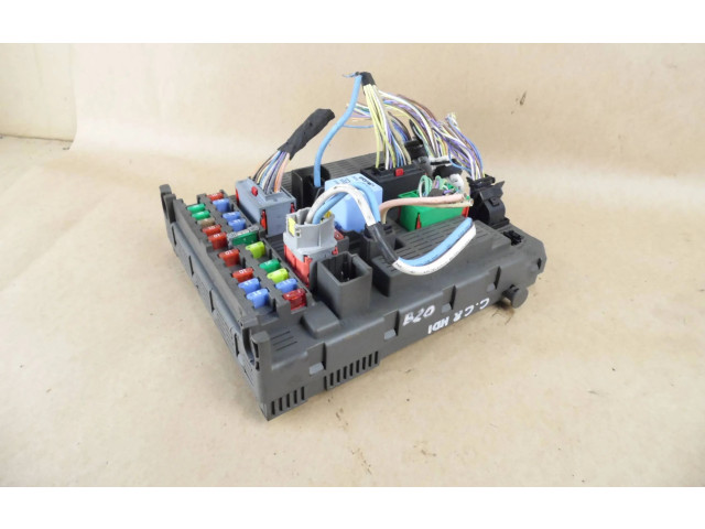 Блок предохранителей 1400310480 Citroen C8