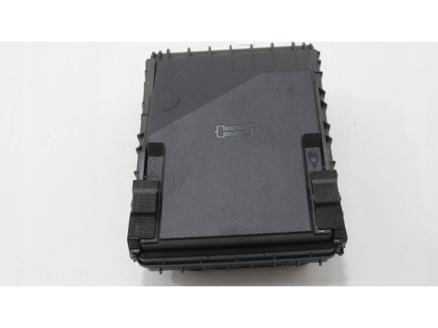 Pojistková skříňka 3C0937125A, 150KM Seat Alhambra (Mk2) 2020