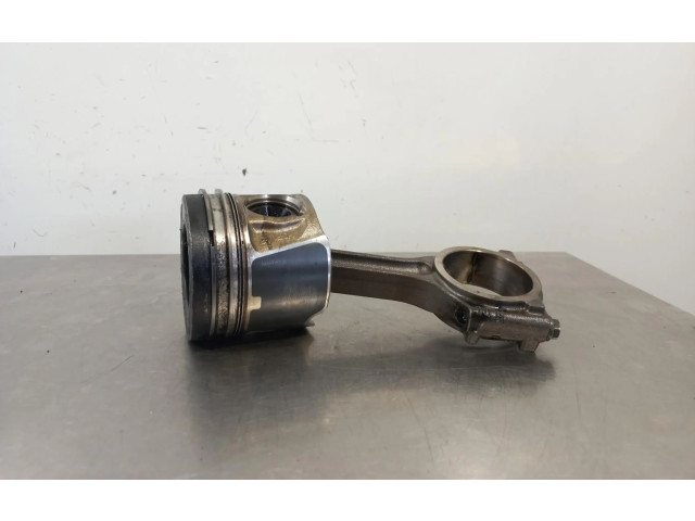 Píst 080340 Nissan Qashqai