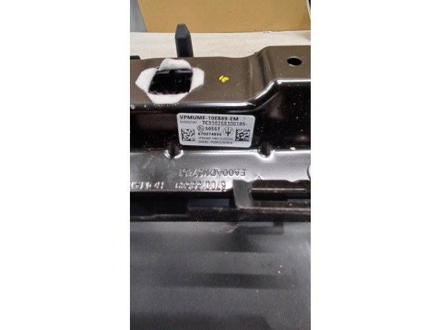 Дисплей    670274836   Maserati Grecale
