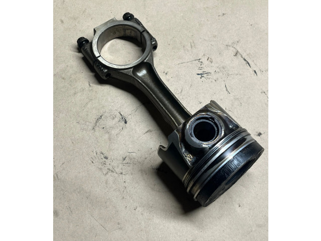 Поршень с шатуном AXD 300408, 135421 Volkswagen Transporter - Caravelle T5