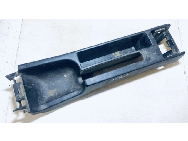 Другая деталь салона